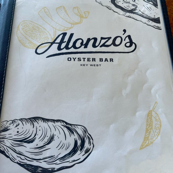 Снимок сделан в Alonzo&#39;s Oyster Bar пользователем Donald L. 3/23/2021
