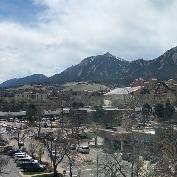 Foto tirada no(a) Boulder Marriott por Donald L. em 4/20/2019