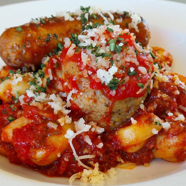 Strings Italian Cafe İtalyan Restoranı