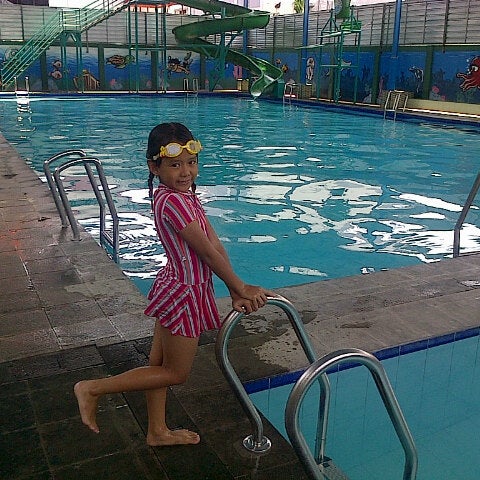 Photos At Swimming Pool Hotel Zamrud Kecamatan Cirebon Utara Jawa Barat