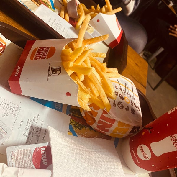 Foto scattata a Burger King da Niloofar baghaei il 4/9/2022