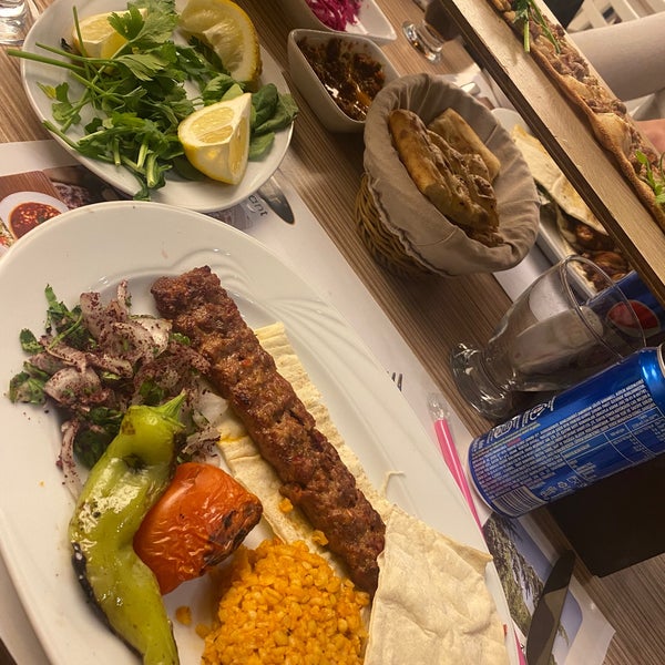 Photo taken at Sedir Restaurant by Niloofar baghaei on 4/12/2022