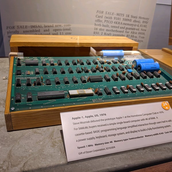 Photo taken at Computer History Museum by Игорь Х. on 11/24/2019