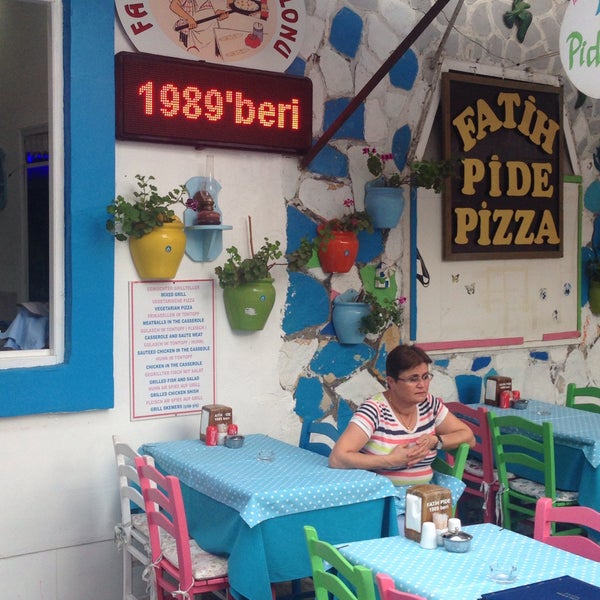 Fatih Pide Pizza Salonu Çeşme, İzmir