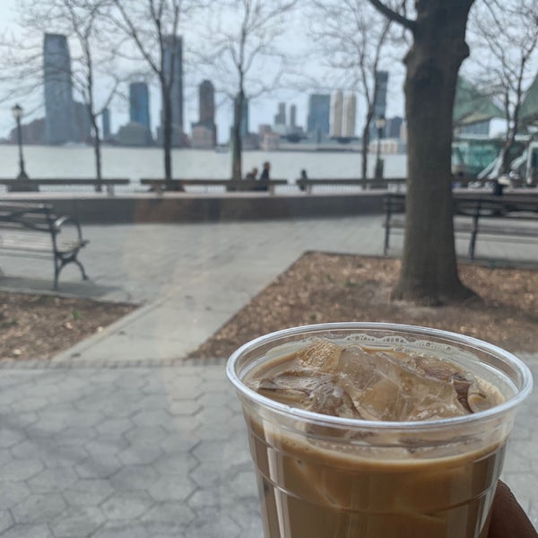 3/24/2019にDoshがLaughing Man Coffee &amp; Teaで撮った写真