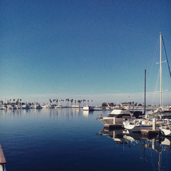 Foto diambil di San Diego Whale Watch oleh Timofey S. pada 1/4/2015