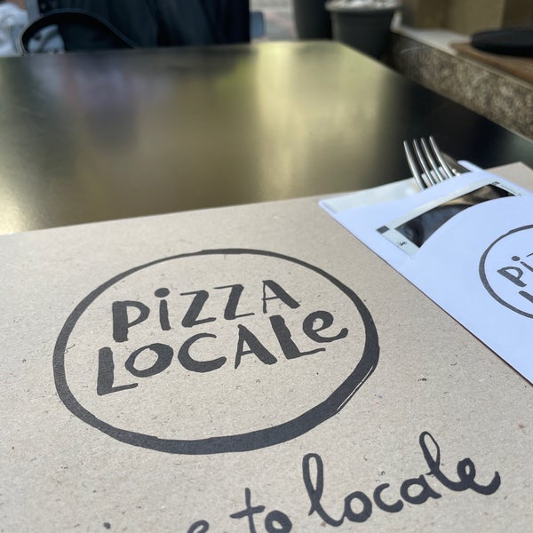 11/4/2022 tarihinde Murat A.ziyaretçi tarafından Pizza Locale'de çekilen fotoğraf
