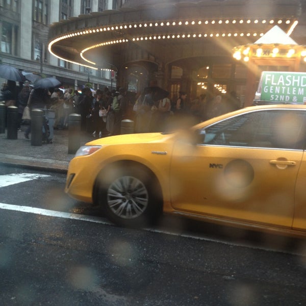 6/7/2013 tarihinde Fabricio S.ziyaretçi tarafından The Hotel @ Times Square'de çekilen fotoğraf