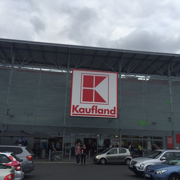 Photo taken at Kaufland by cubanec on 7/15/2016