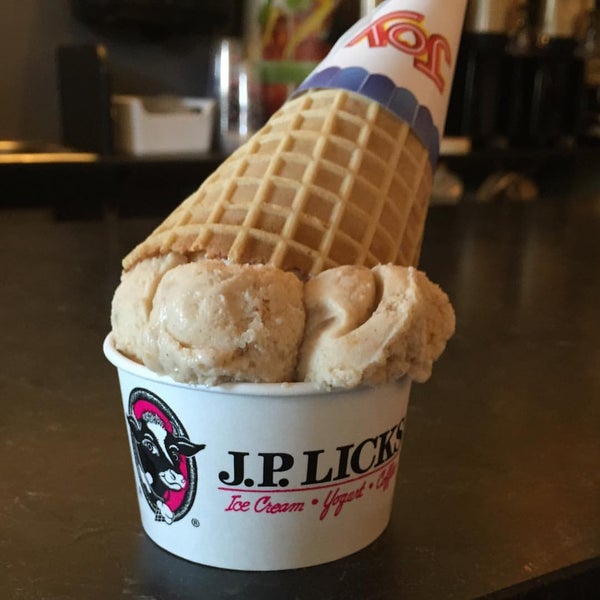 J.P. Licks Ice Cream Parlor in Boston