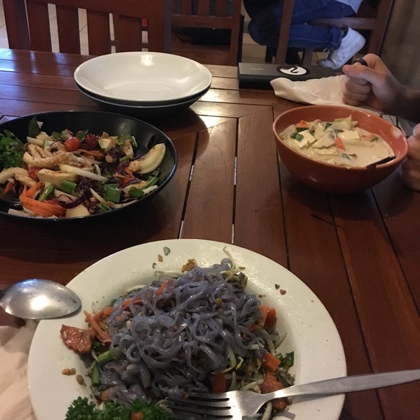12/6/2018 tarihinde Maria Lujan N.ziyaretçi tarafından Anchan Vegetarian Restaurant'de çekilen fotoğraf