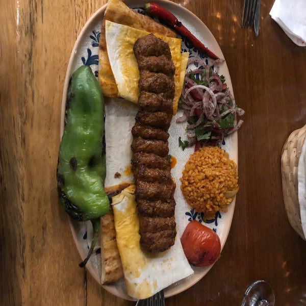 Foto diambil di Tokoçin Restaurant oleh 𝔥𝔞𝔰𝔞𝔫 pada 10/29/2023