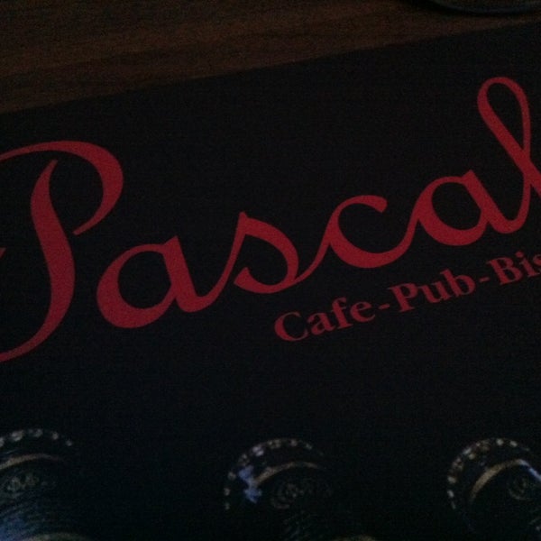 Foto tirada no(a) Pascal Cafe &amp; Bistro por Harun A. em 3/9/2013