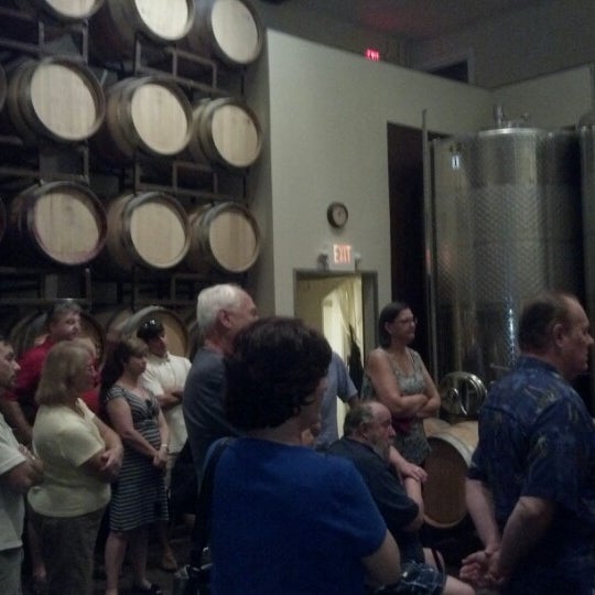 Das Foto wurde bei Pahrump Valley Winery and Symphony Restaurant von Stacey W. am 9/29/2012 aufgenommen