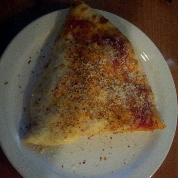 Снимок сделан в Filippi&#39;s Pizza Restaurant and Bar пользователем michael b. 8/24/2013