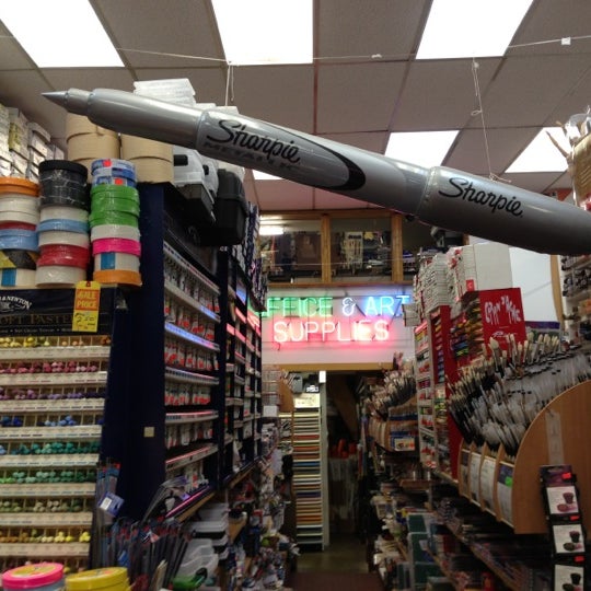 NYC Arts & Crafts + Scrapbooking