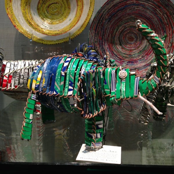 Photo taken at Brooklyn Museum Gift Shop by Marc S. on 1/26/2013