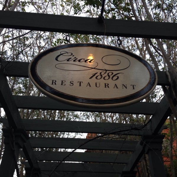 Photo taken at Circa 1886 Restaurant by Erin O. on 10/16/2014