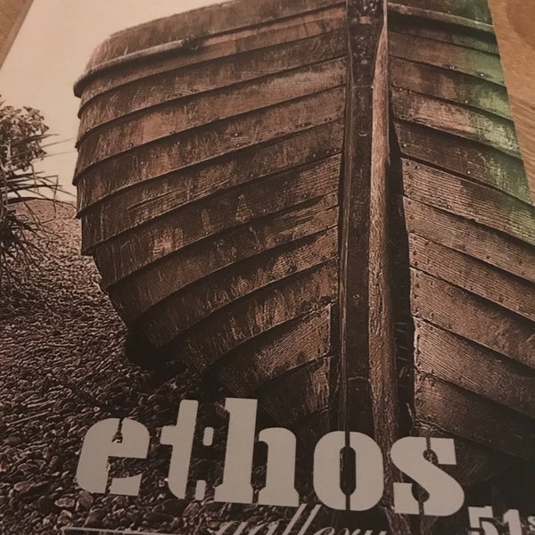 รูปภาพถ่ายที่ Ethos โดย Lisa M. เมื่อ 4/15/2017