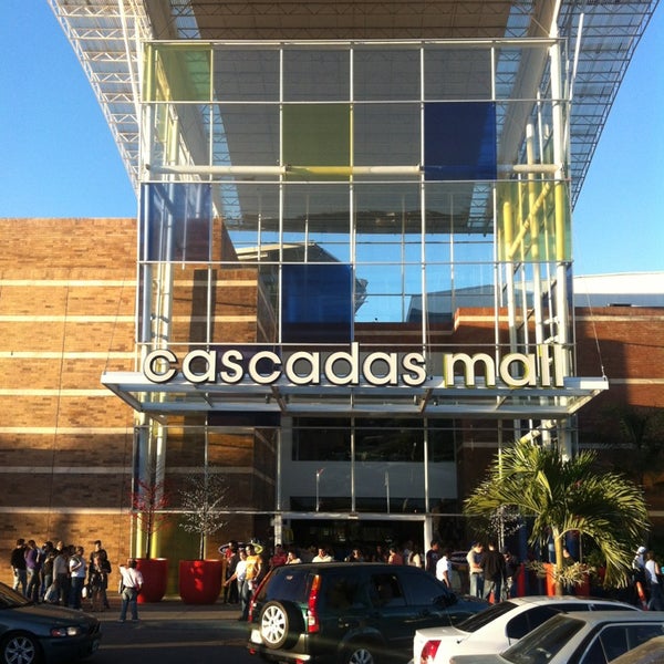 Photo prise au Cascadas Mall par Ing Carlos F. le12/23/2012