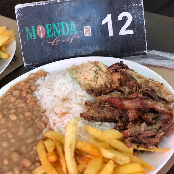 Photo taken at Moenda Café by Rafael T. on 5/23/2019