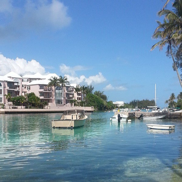 Bermuda Aquarium, Museum and Zoo Zoo