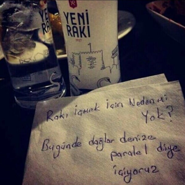 10/8/2016에 Sertan Ö.님이 Nebil Restauran에서 찍은 사진
