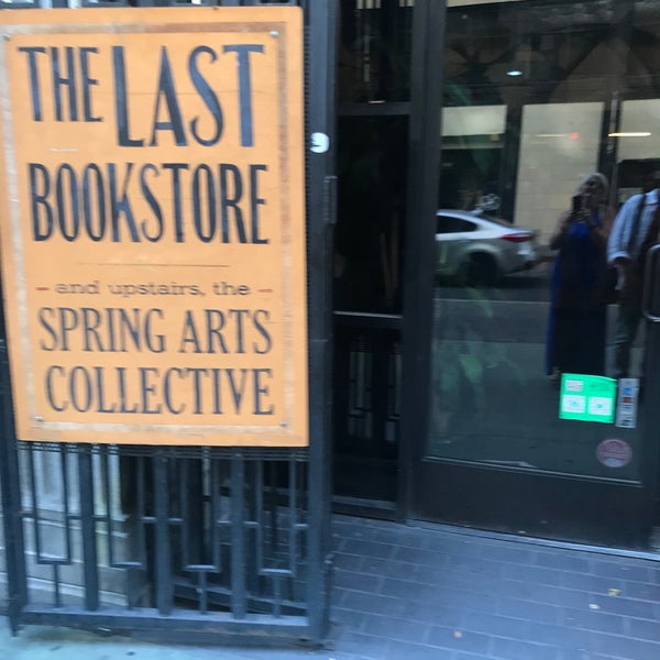 7/17/2023 tarihinde Sandra C.ziyaretçi tarafından The Last Bookstore'de çekilen fotoğraf