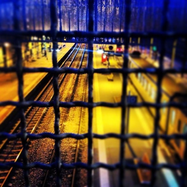 Photo taken at Gare SNCF d&#39;Agen by David on 12/23/2013
