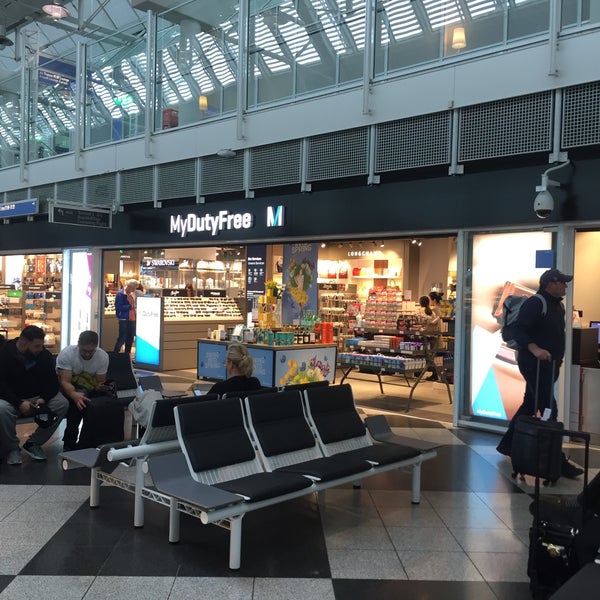 Flughafen München Terminal 1 E de.foursquare.com