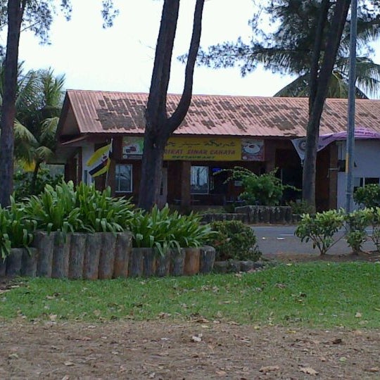 Pantai Seri Kenangan (The Playground) - Pantai Seri Kenangan Tutong