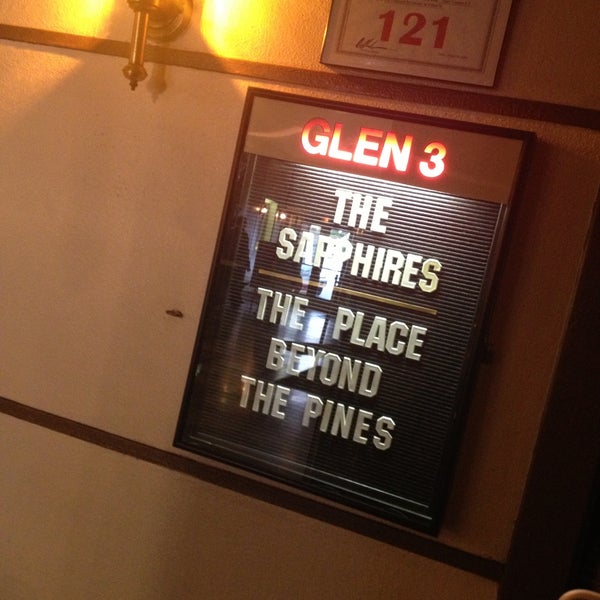 Glen Art Theater Indie Movie Theater in Glen Ellyn