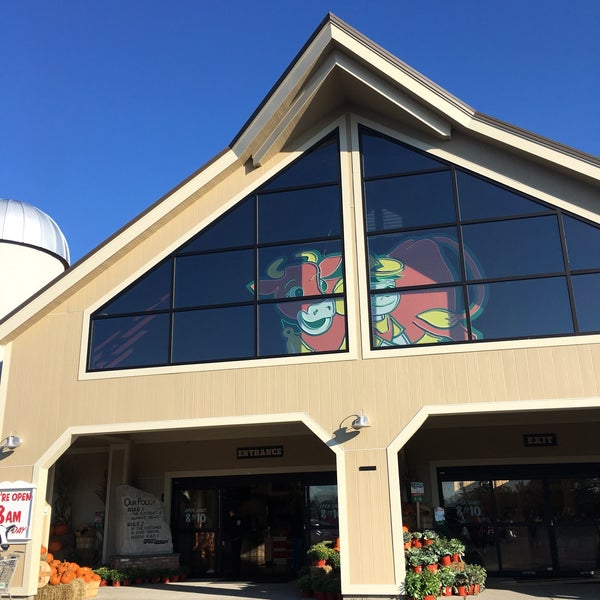 Stew Leonard's East Meadow 1897 Front St