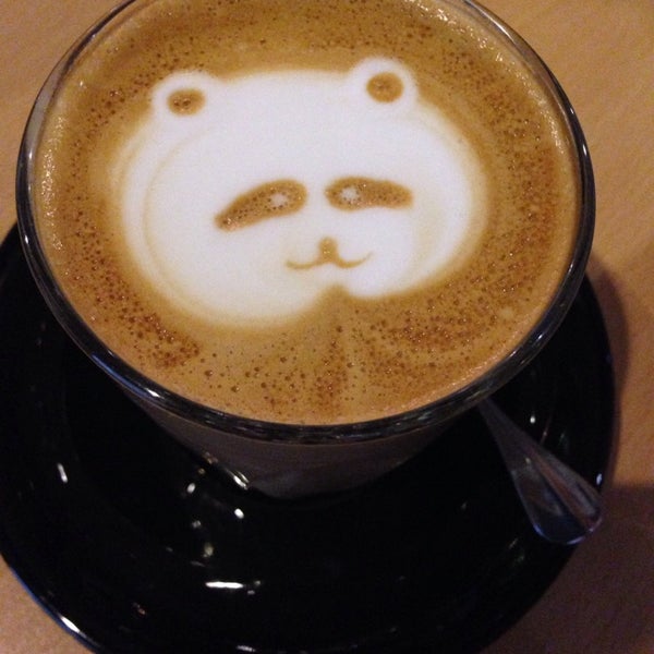 Das Foto wurde bei Top Brew Coffee Bar von Mey T. am 1/26/2014 aufgenommen