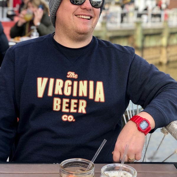 Photo taken at Vola’s Dockside Grill and Hi-Tide Lounge by R W. on 12/30/2020
