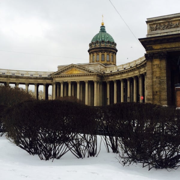 2/18/2015 tarihinde Сергей О.ziyaretçi tarafından Nevsky Prospect'de çekilen fotoğraf