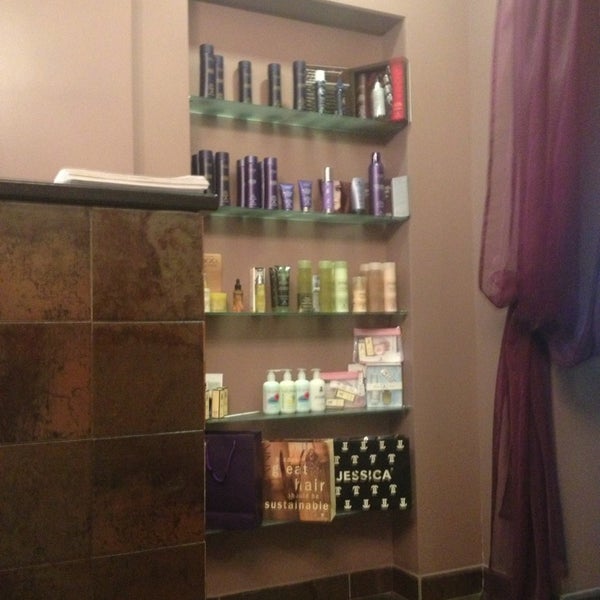 Интерьер парикмахерской маленькой. Салон иначе. Салон иначе. Шикарный салон красоты. Интерьеры парикмахерских.