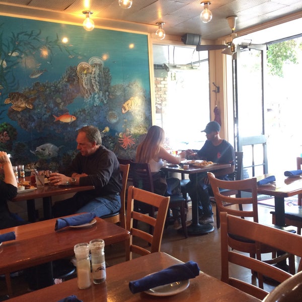 Das Foto wurde bei Flaherty&#39;s Seafood Grill &amp; Oyster Bar von Erin C. am 10/13/2017 aufgenommen