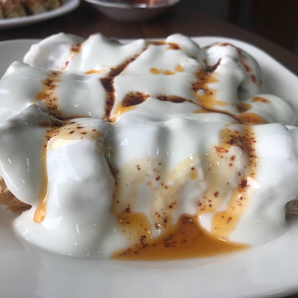 Özen Börek ve Tatlı Evi Anadolu Hisarı Körfez Cd. No4/A