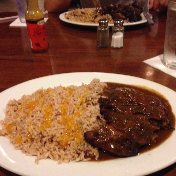 Photo taken at Jamaica Gates Caribbean Restaurant by Henry T. on 10/31/2014