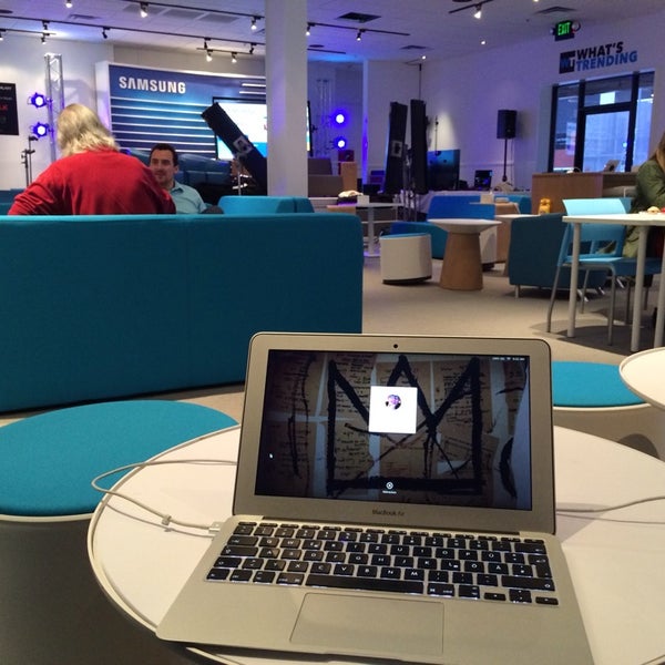 Photo prise au Samsung Blogger Lounge with Grind par achimh le3/11/2014