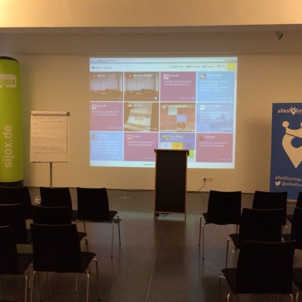 Photo taken at 4sqcampV2 - Das #Geolocation und #Gamification Barcamp by achimh on 1/26/2014