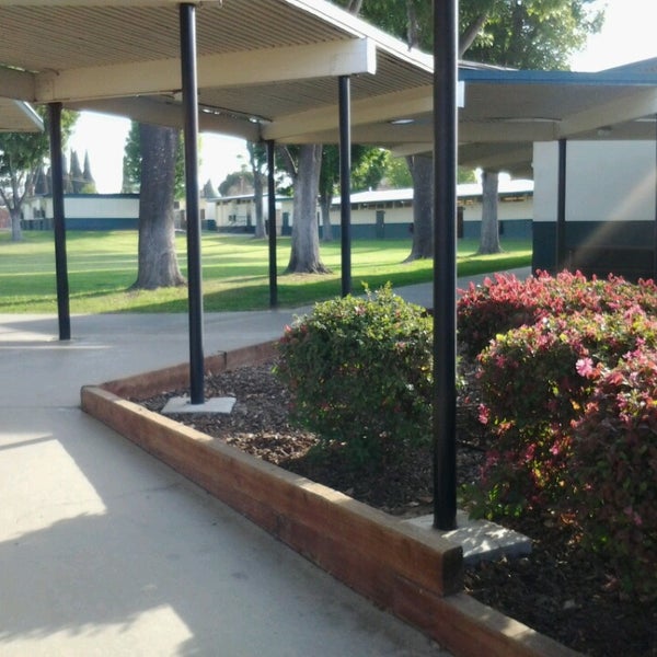 michael jordan elementary school