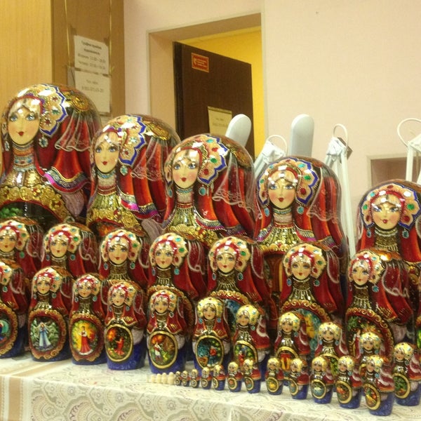 Какой Купить Сувенир В Петербурге