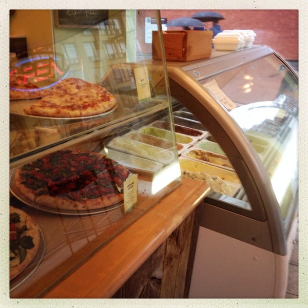 Eazzypizzy - pizza & gelato. Eazzypizzy нижний новгород. Пицца gelato. Pizza gelato москва. Пицца gelato.