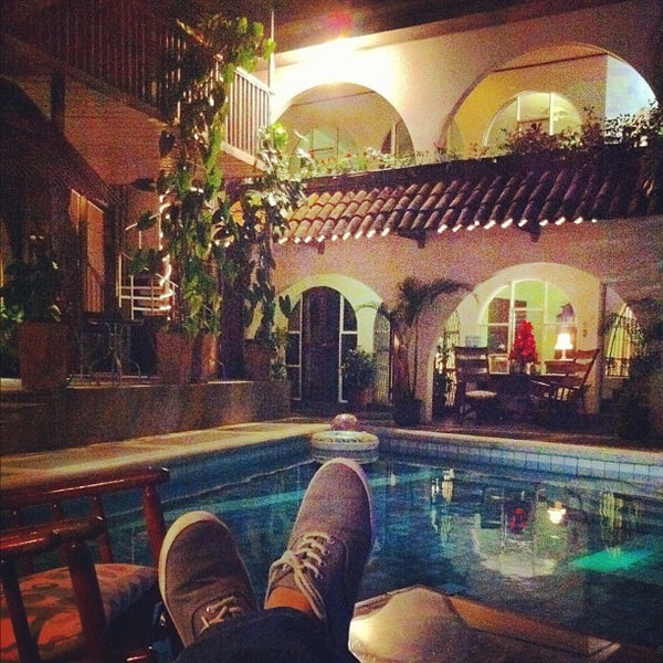 12/24/2012にNicole M.がColours Oasis Hotelで撮った写真