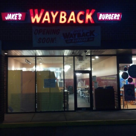 Photo taken at Jake&#39;s Wayback Burgers by Joe B. on 12/17/2012
