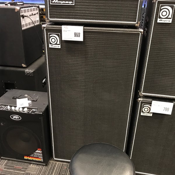 Guitar Center Houston, TX