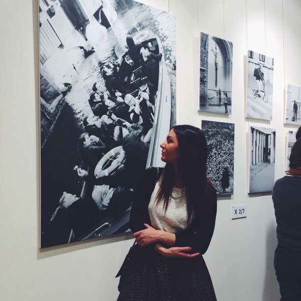 Photo taken at D.E.V.E. Gallery by Надежда М. on 2/4/2014