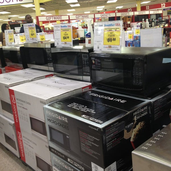 BrandsMart USA (Now Closed) Electronics Store in Kennesaw